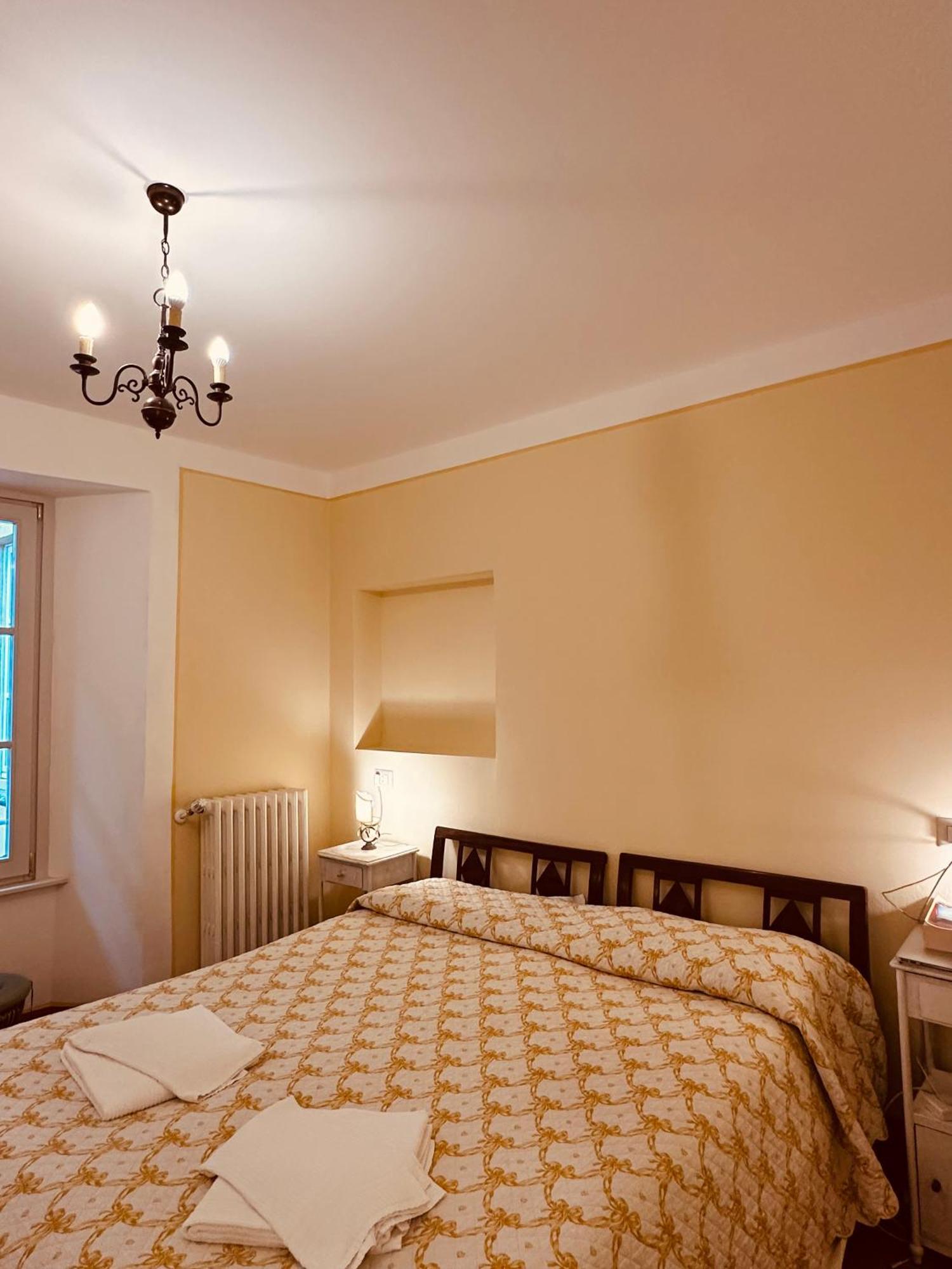 Villa Corti Lakeview Комо Екстериор снимка