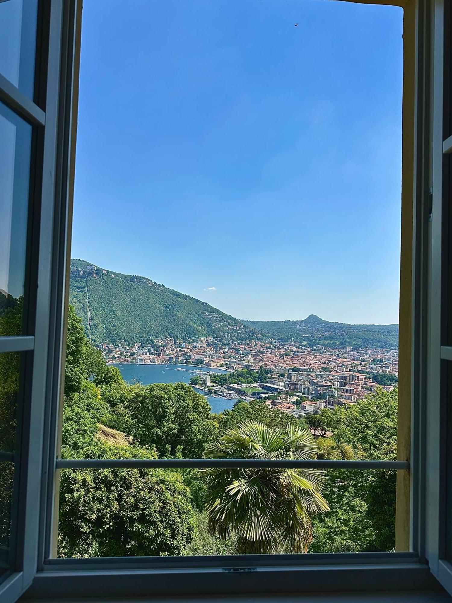 Villa Corti Lakeview Комо Екстериор снимка